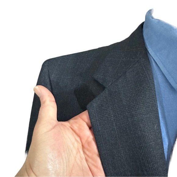 Kuppenheimer Made in USA Smoky Blue Plaid 100% Wool 2 Button Suit Jacket Sz 44L - Picture 3 of 15